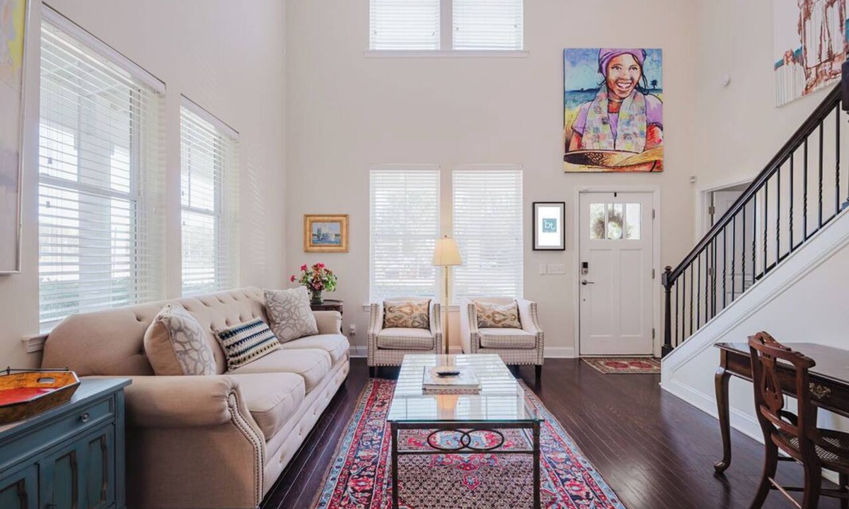 Bluffton House | Spacious 4 Bedroom, 4 Bath Townhome in Historic Old Town Bluffton