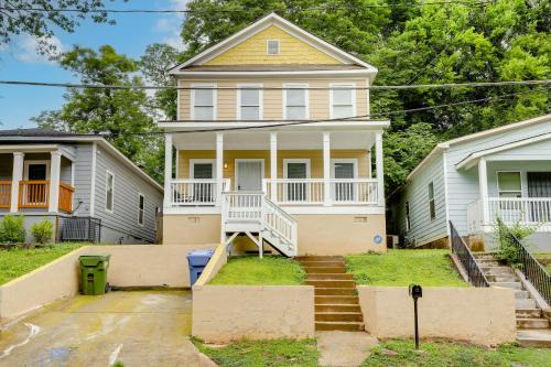 Pittsburgh House | Spacious Atlanta Home ~ 2 Mi to Downtown!