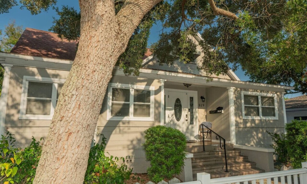 Historic Uptown House | Spacious Pet Friendly Home in Downtown St. Petersburg - Walk to Everything