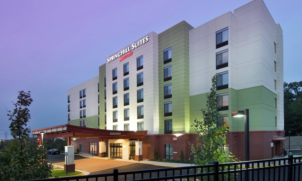 Woodbridge Hotel | SpringHill Suites by Marriott Potomac Mills Woodbridge