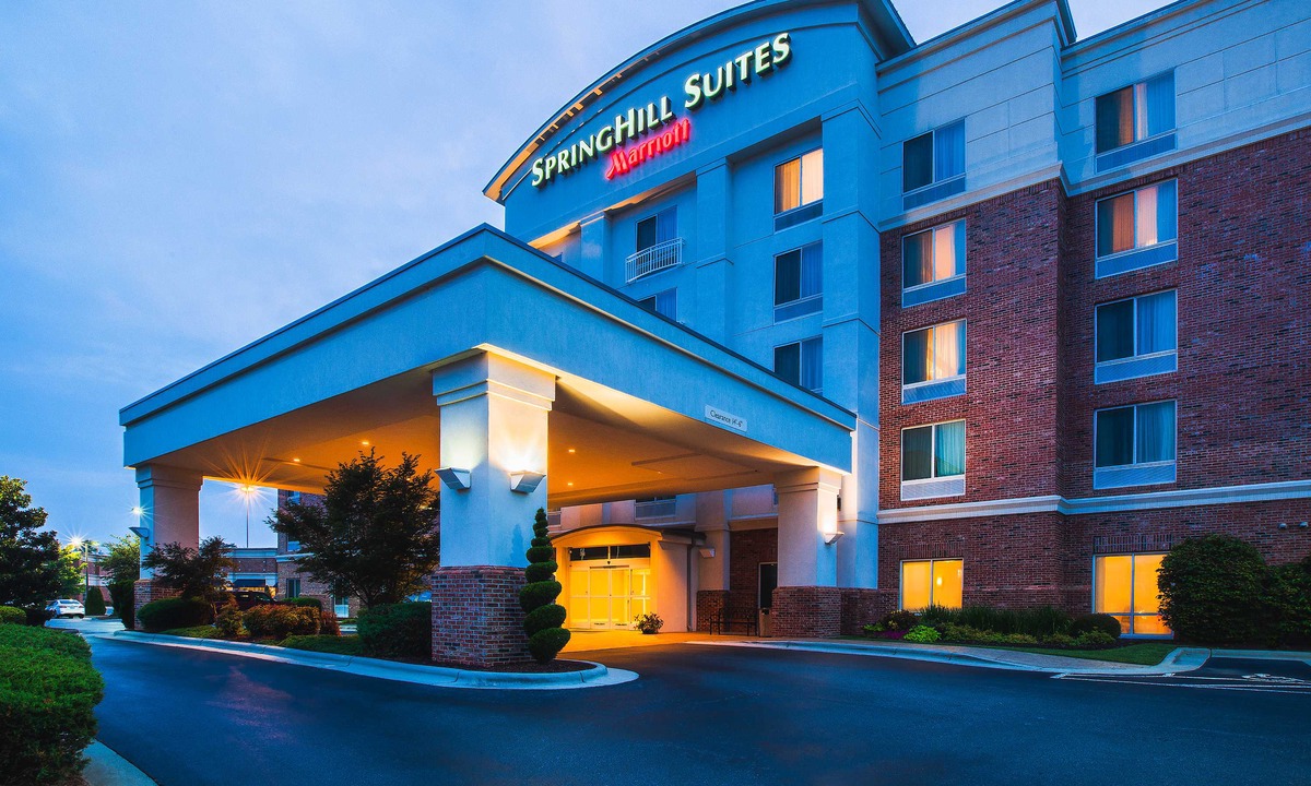 Mount Mourne Hotel | SpringHill Suites Charlotte Lake Norman/Mooresville