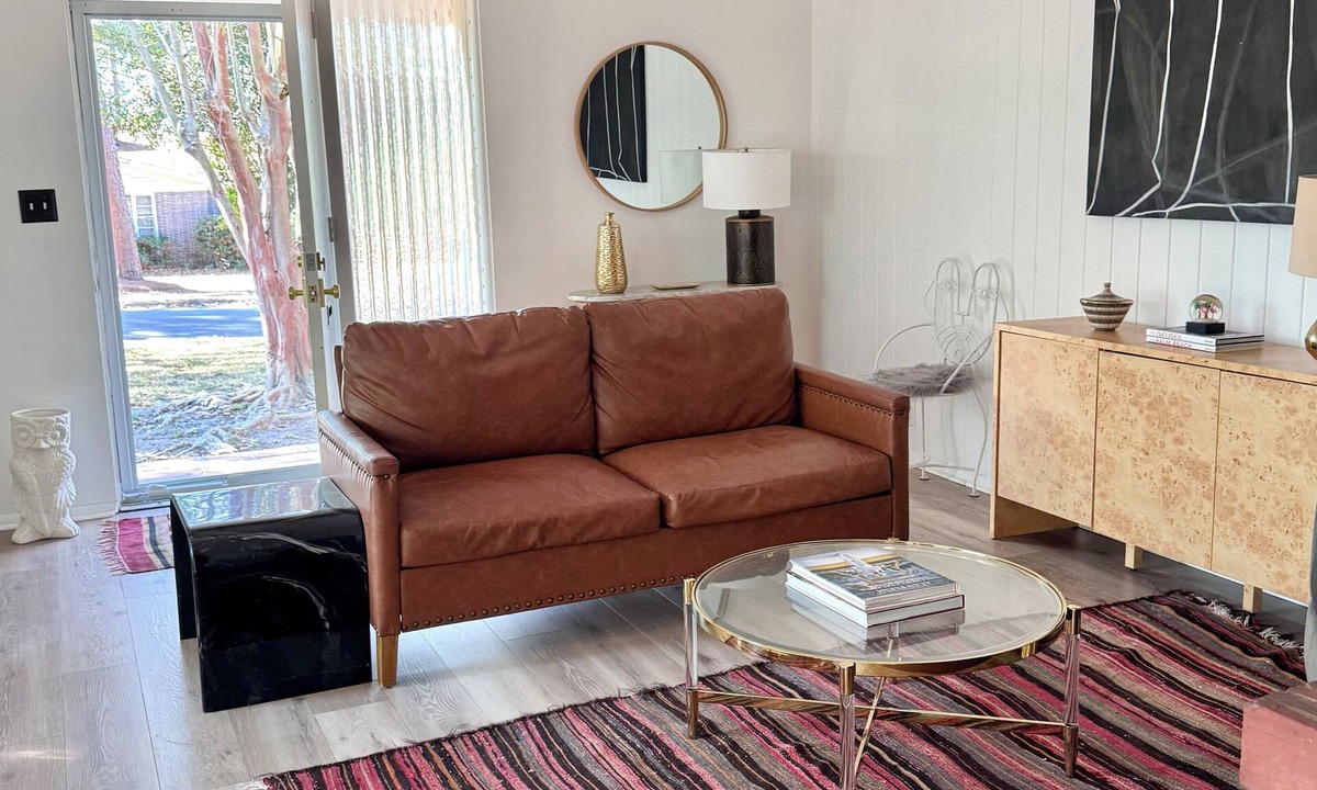Aiken House | Step into the centrally located Cowgirl Cottage, a peaceful retreat on the woods