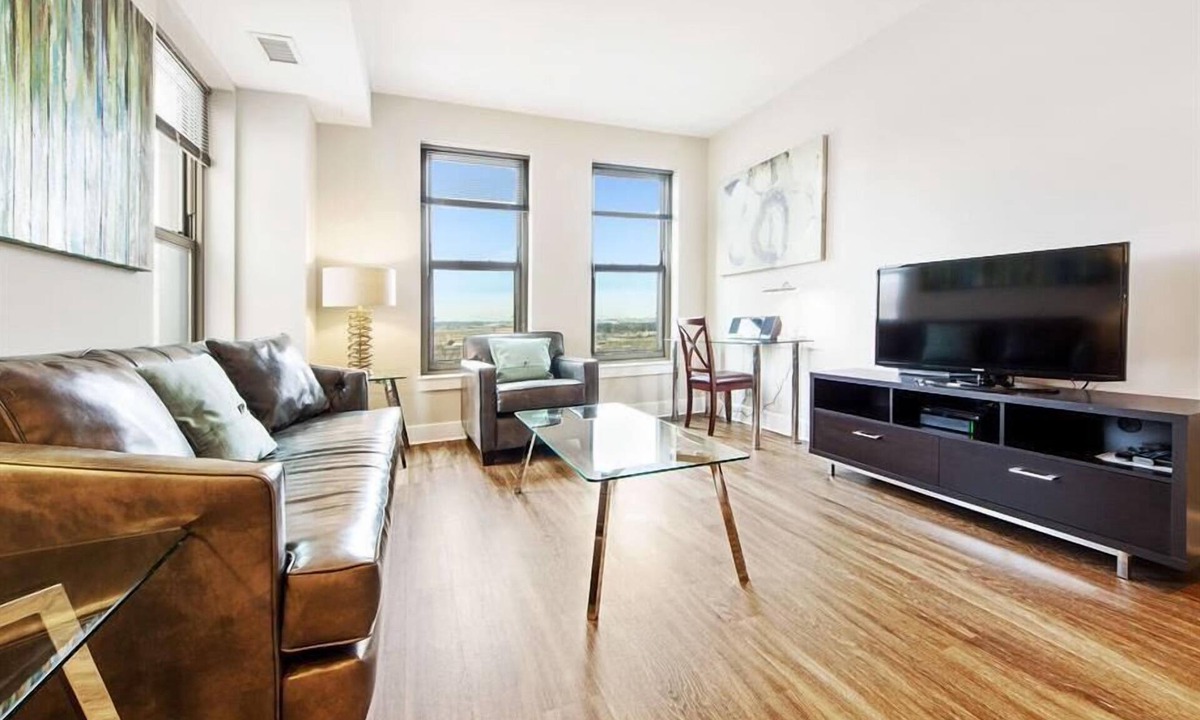 Aurora Highlands Apartment | Steps from Whole Foods 1 BR | Business Center