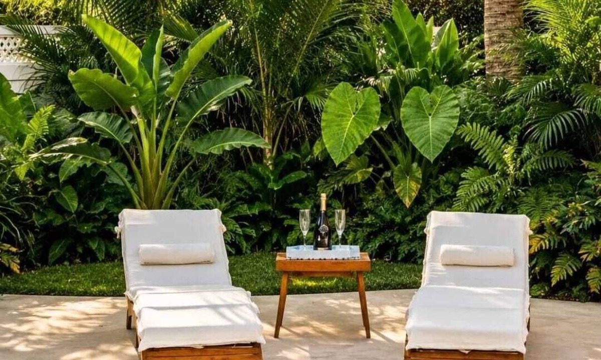 Vero Beach South House | Stylish Pool Retreat in the Heart of Vero Beach.