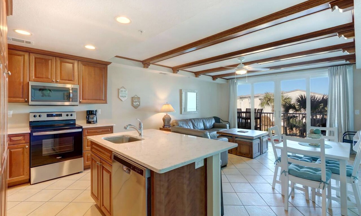 Tybee Island Condo | Summer & July 4th Savings at Beachside Colony Tybee's ONLY Oceanfront Resort 2/2