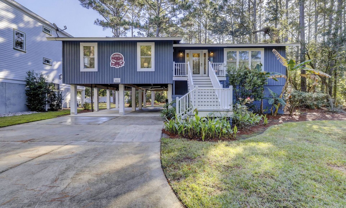 Palmetto Dunes House | Sunset Rentals | Bradley Circle 9 | Dog Friendly