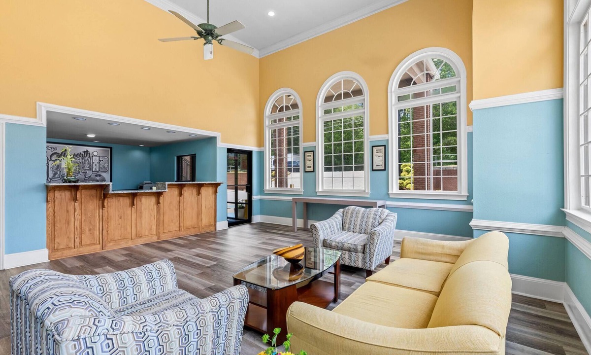 Acworth Hotel | Super 8 by Wyndham Acworth/Atlanta Area
