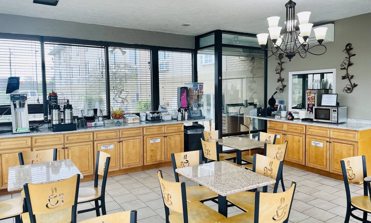 Corbin Hotel | Super 8 by Wyndham Corbin/London KY
