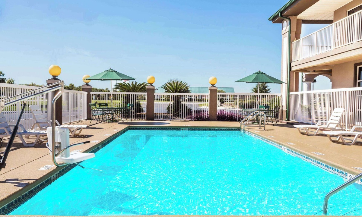Marianna Hotel | Super 8 by Wyndham Marianna