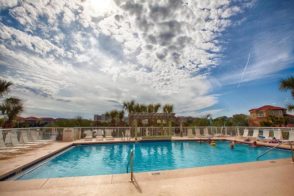 Destin Apartment | Terrace at Pelican by Panhandle Getaways