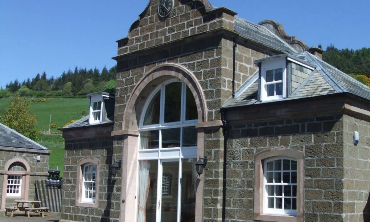 Perth Cottage | The ClockTower, Perth