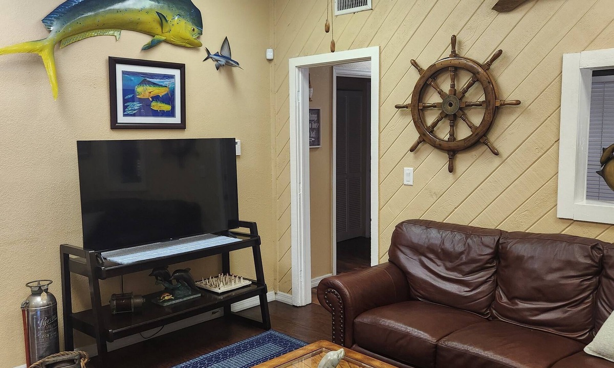 Titusville Apartment | The Dolphin Flat