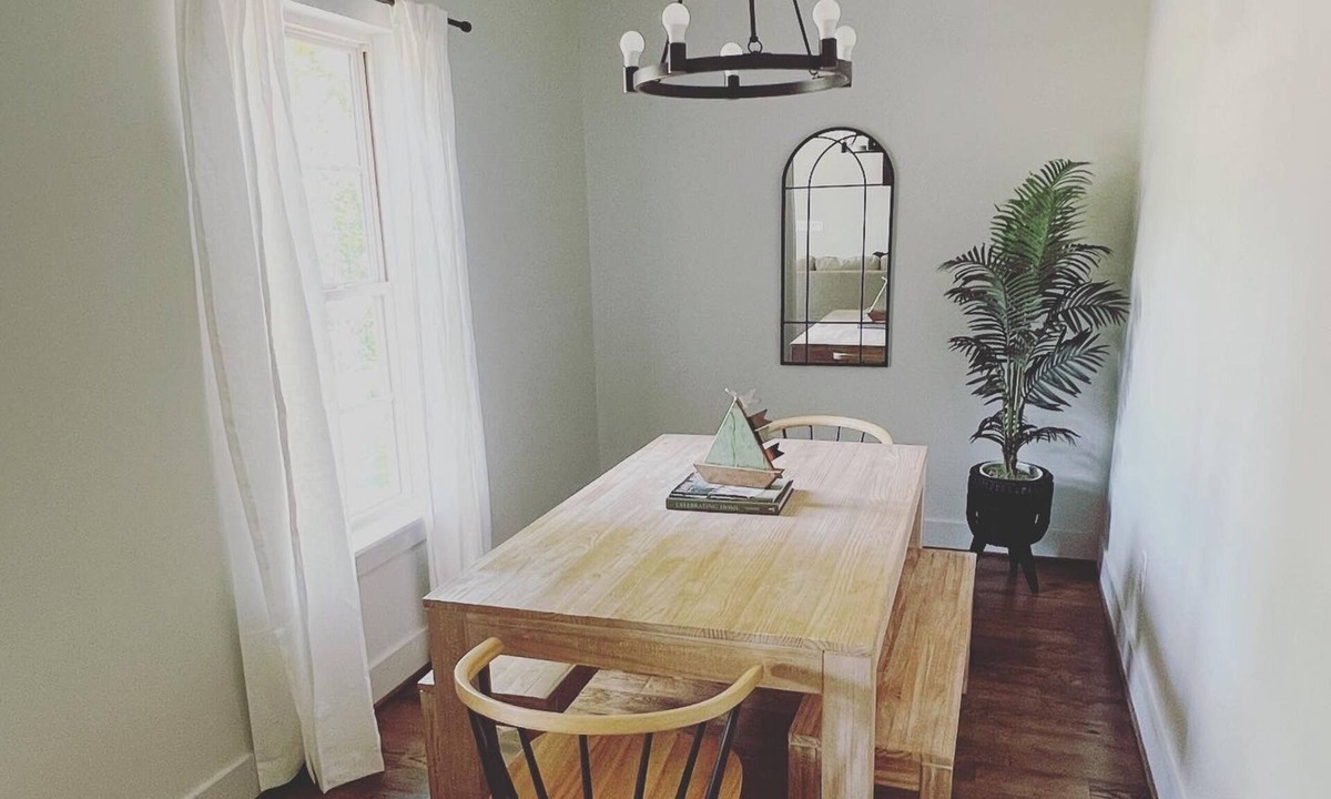 Tallassee House | The Eagles Nest | 3 Bed, 2 Bath