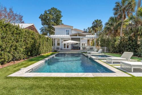 St. Augustine House | The Fitzgerald Mansion l Luxury l Pool & Spa