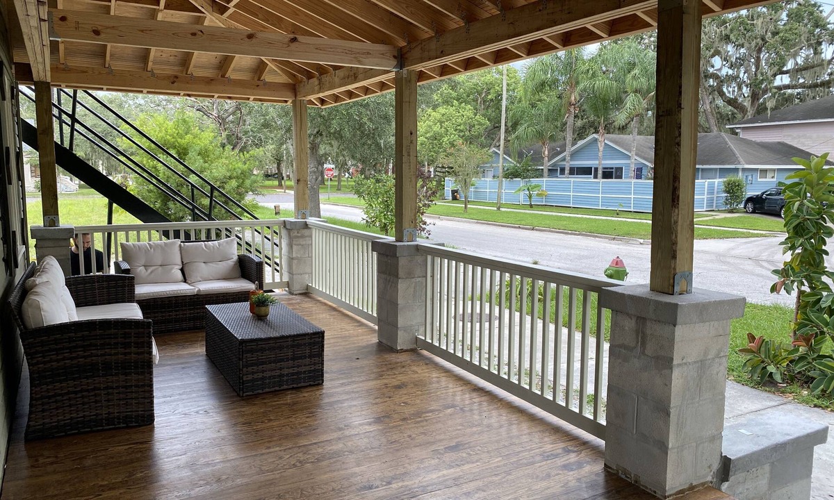 Sanford Apartment | The Front Porch
