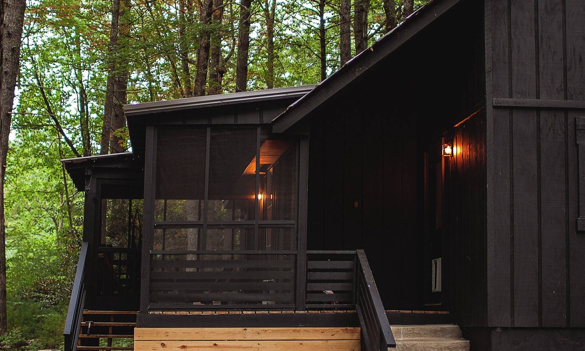 Rye Valley Cabin | The Goodday Getaway - cozy modern mountain cabin
