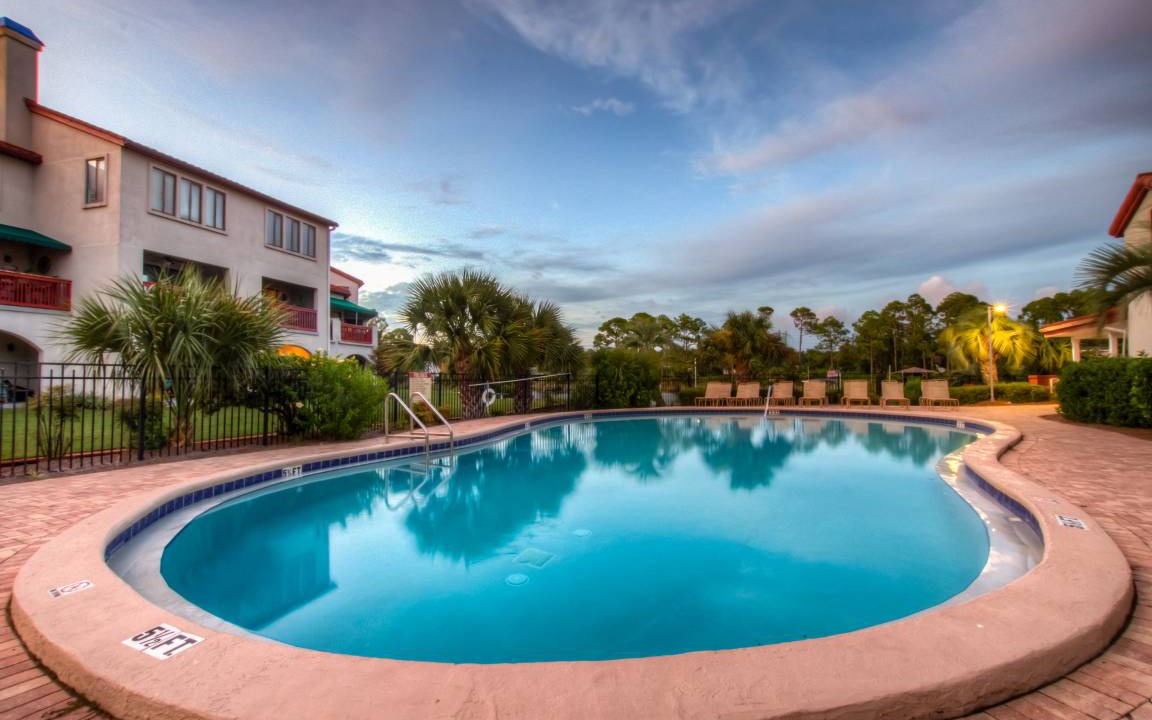 Gulf Lagoon Beach Condo | The Inn at St Thomas 410 - Perfect Affordable Getaway