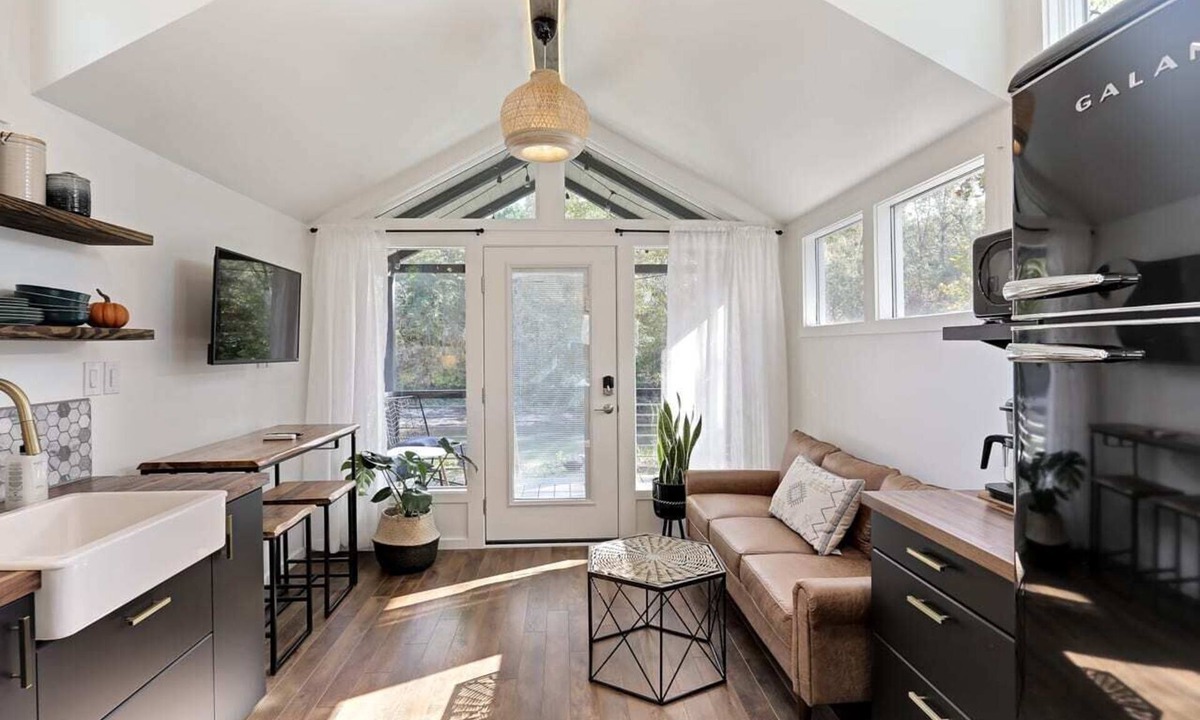 Greenville House | The River Birch Tiny House on the Saluda River