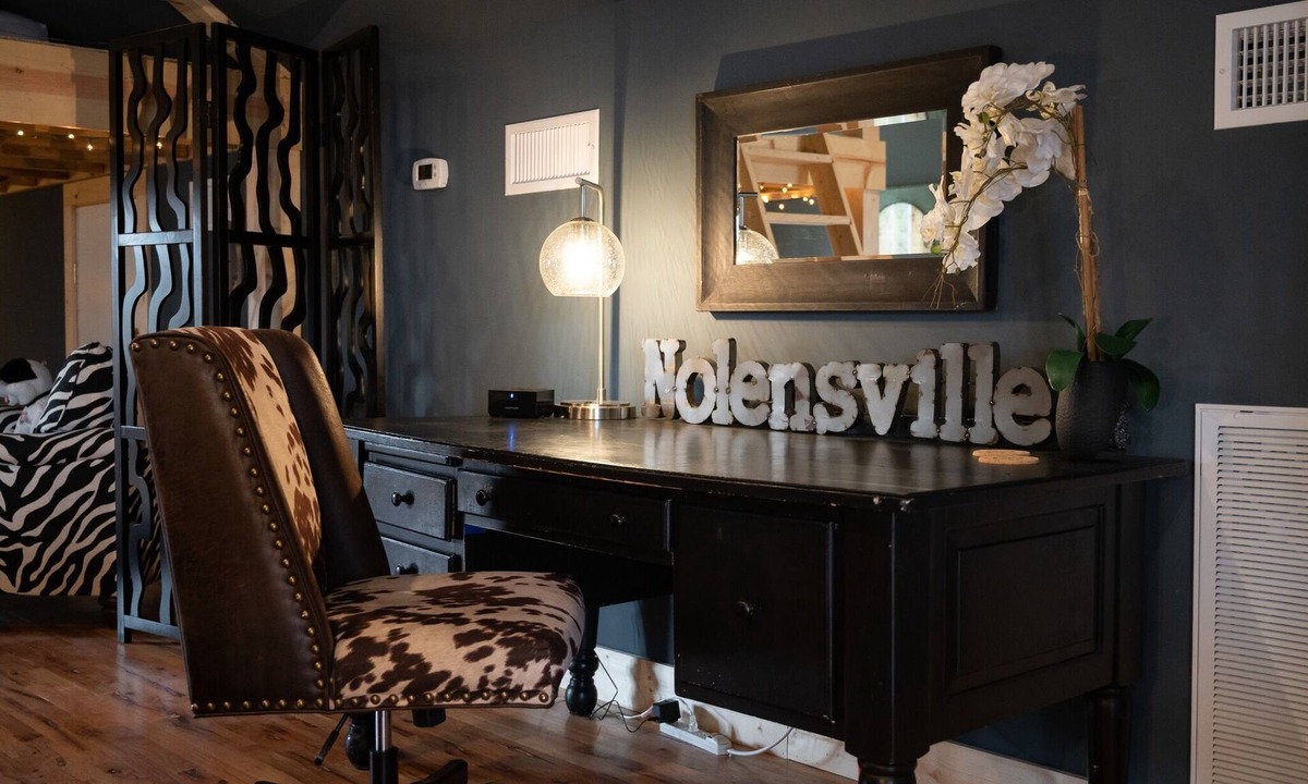 Nolensville House | The Suite Retreat Urban Loft