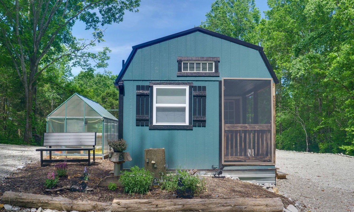 Silver Point Apartment | Tiny Home in Silver Point Near Center Hill Lake!