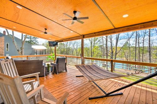 Townville House | Townville Lake House w/Private Dock, Kayaks!