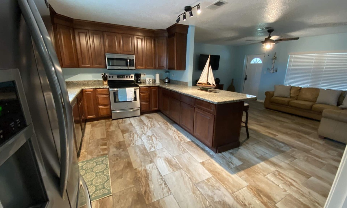 Vero Beach House | Treasure Coast Hidden Gem 2 miles from Beaches!