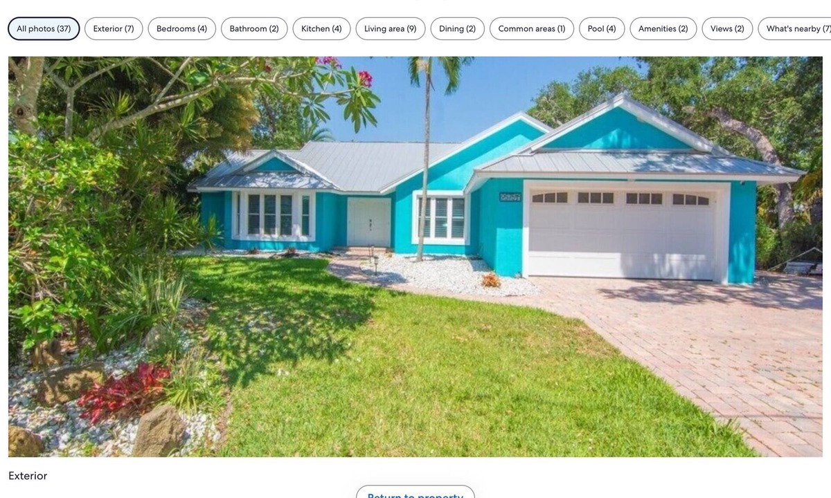 Wabasso Beach House | Tropical Paradise, just a short walk to the beach