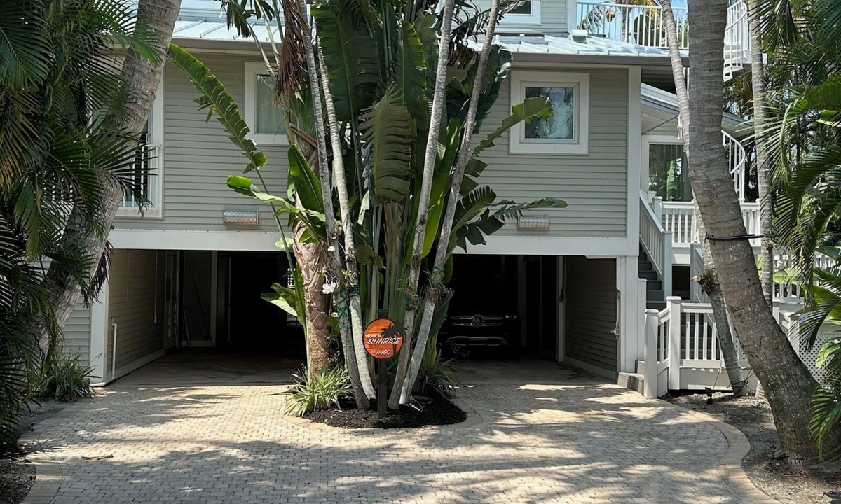 Captiva House | Tropical Sunrise Captiva, Enjoy the calmness and tranquility of Captiva