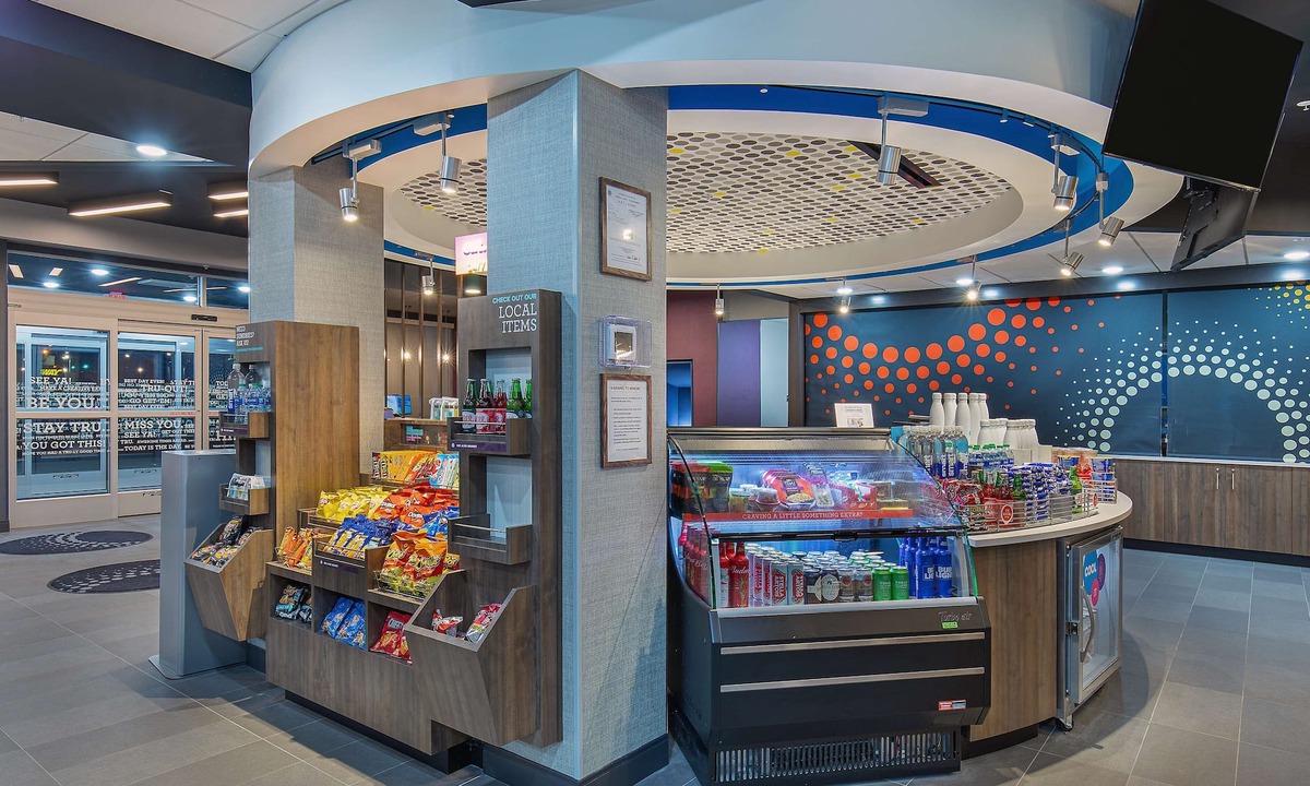 Lexington Hotel | Tru by Hilton University Medical Center