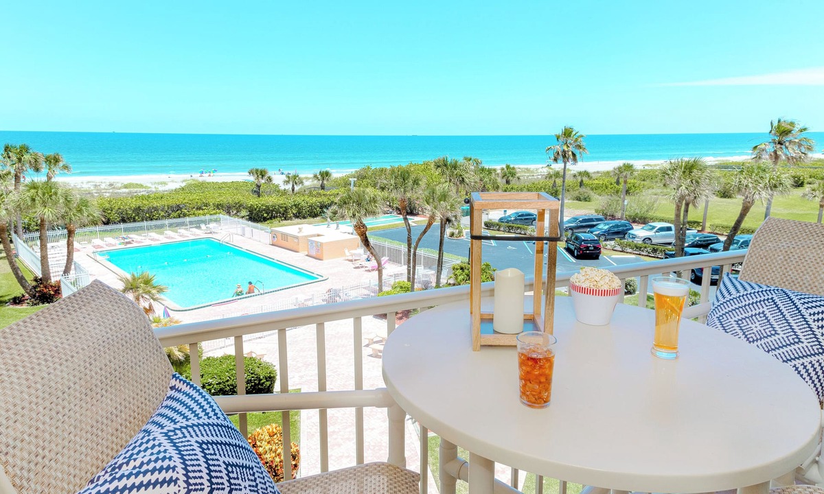 Port Canaveral Condo | Ultimate Beach Getaway | 3BR Direct Oceanfront Condo w/Stunning Balcony Views! 🌴