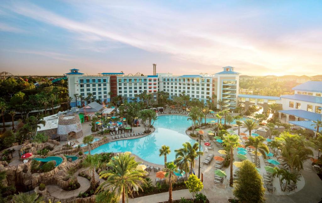 Loews Sapphire Falls Resort | Florida Center