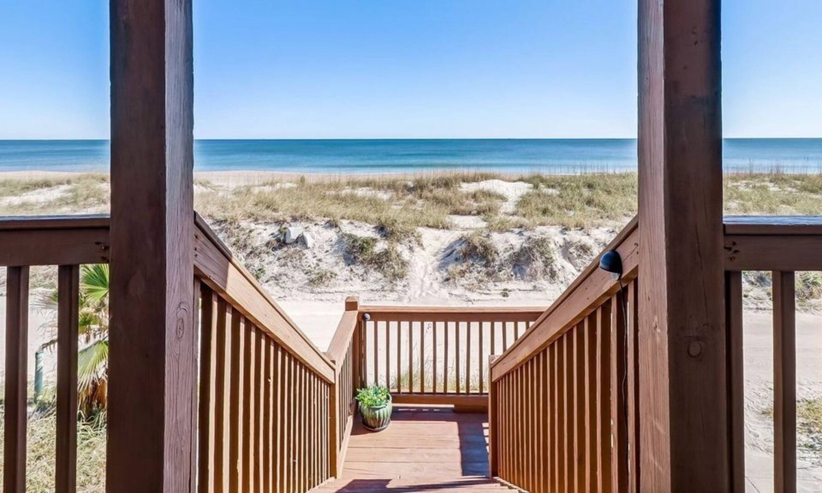 Fernandina Beach House | Updated Home with Covered Porch to Enjoy the Ocean Breezes and Sound of the Waves!