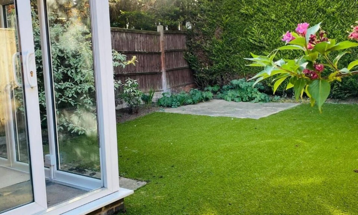 Newark upon Trent House | use With Modern Comforts