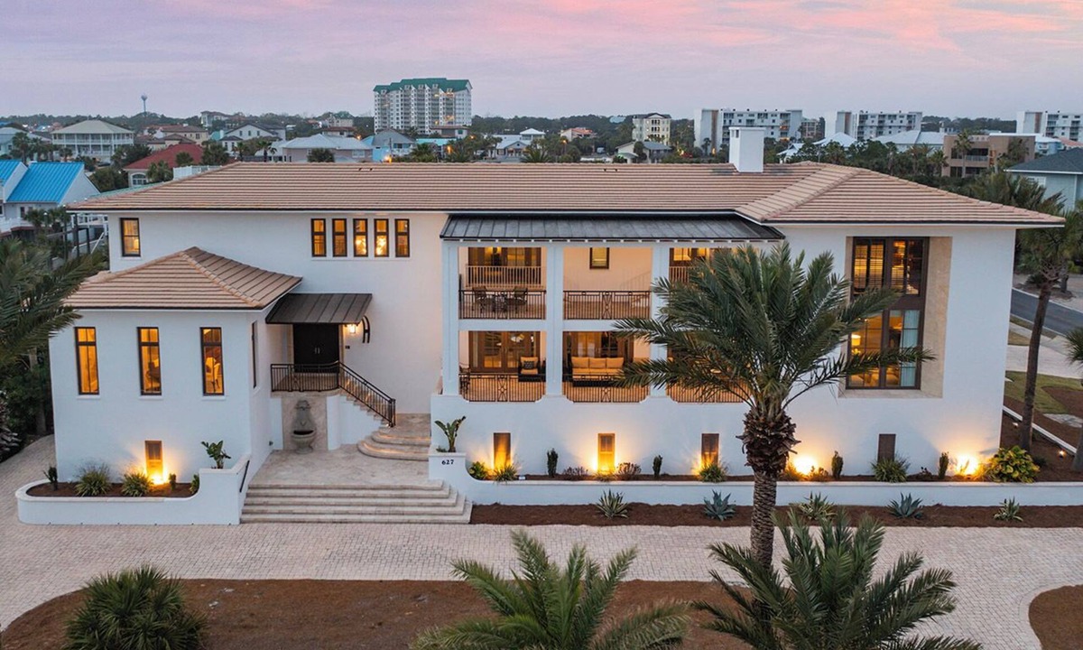 Villa Blanco | Holiday Isle
