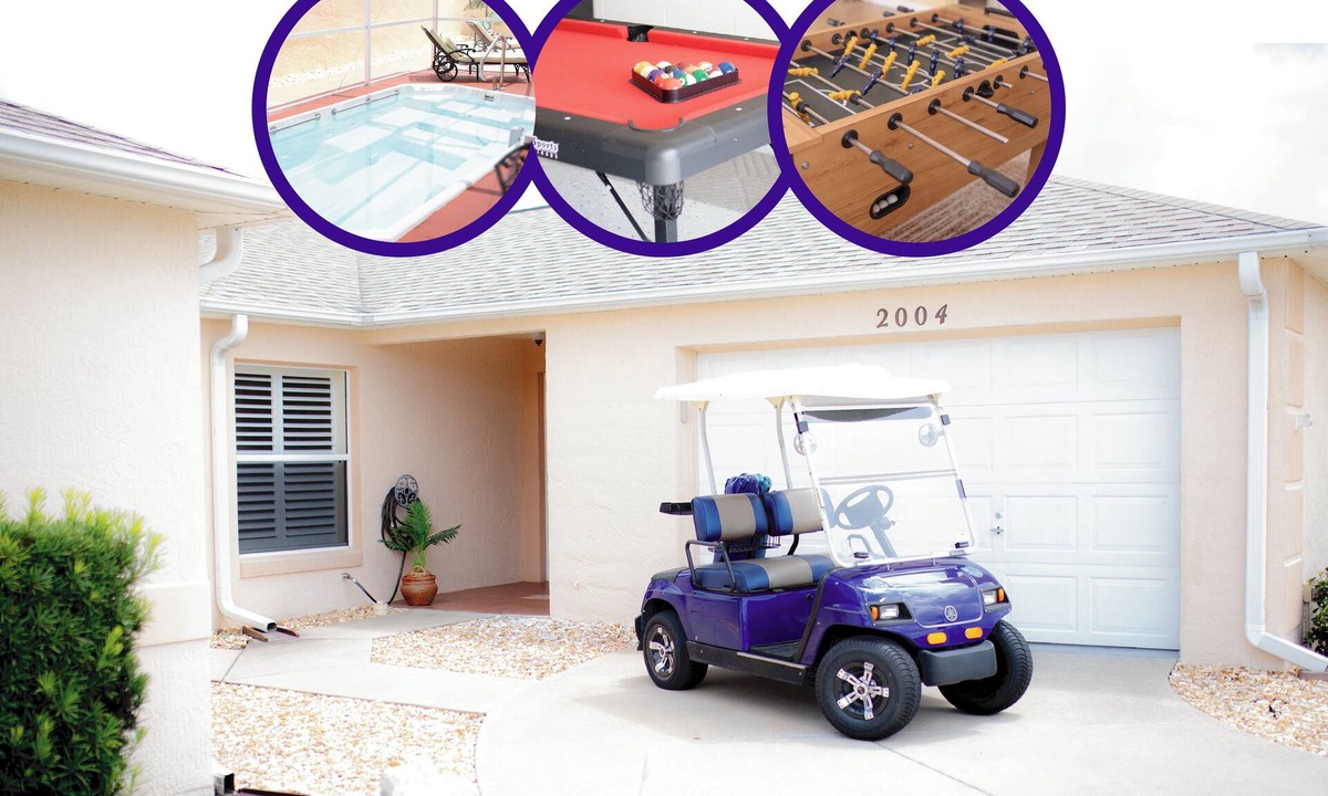 Santo Domingo House | Villages Courtyard Villa with Pool & Golf Cart
