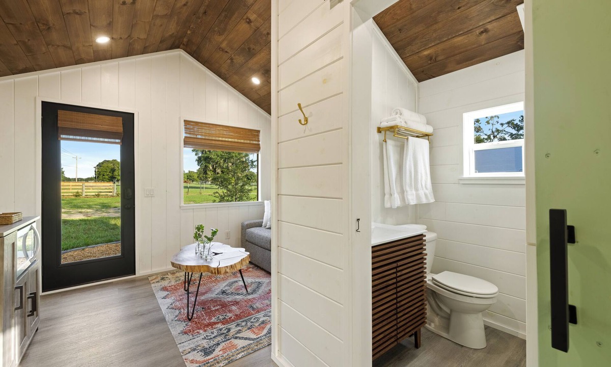 Lake City Hotel | Vista Verde Farm Retreat