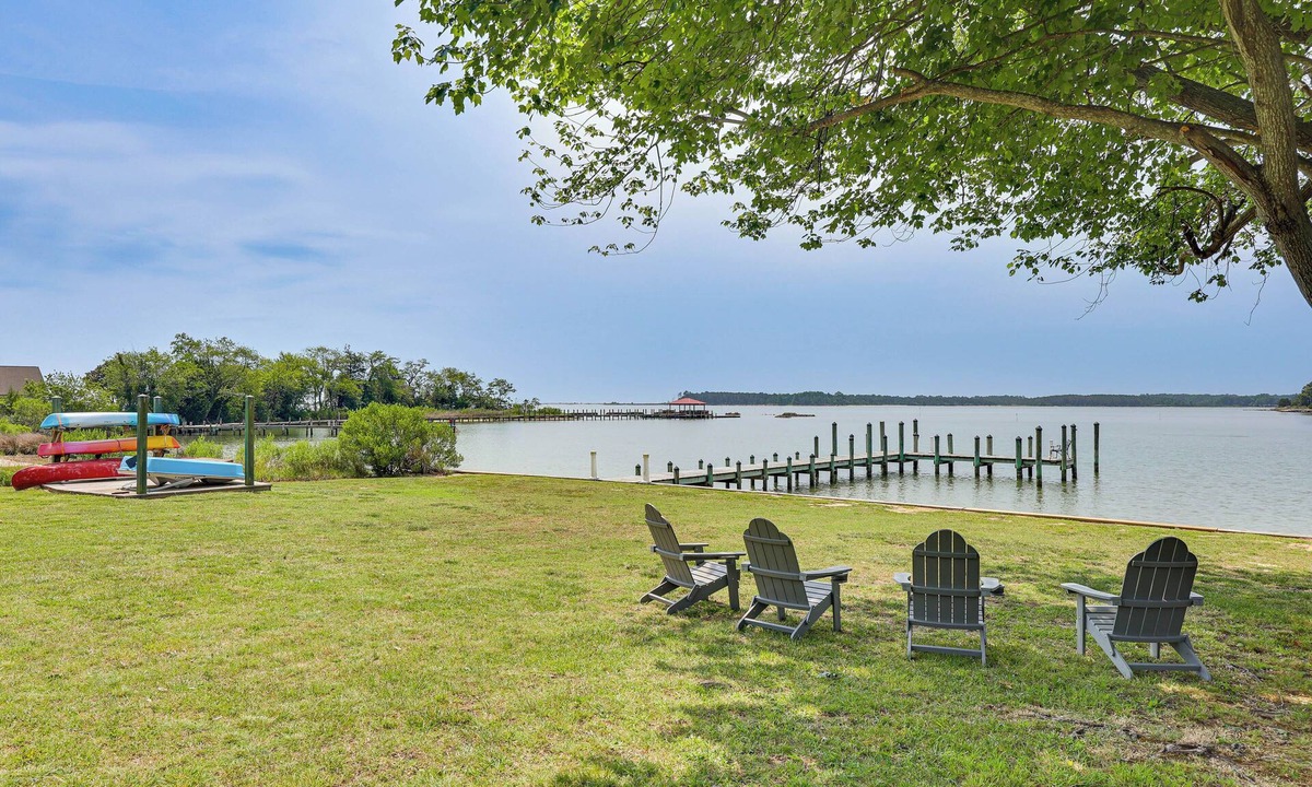 Wicomico Church House | Waterfront Home with Large Yard, Dock & Bay View
