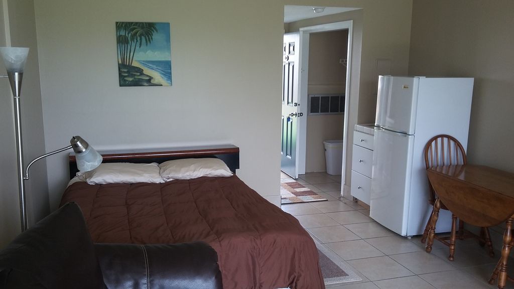 Fort Walton Beach Apartment | Waterfront - Studio Condo