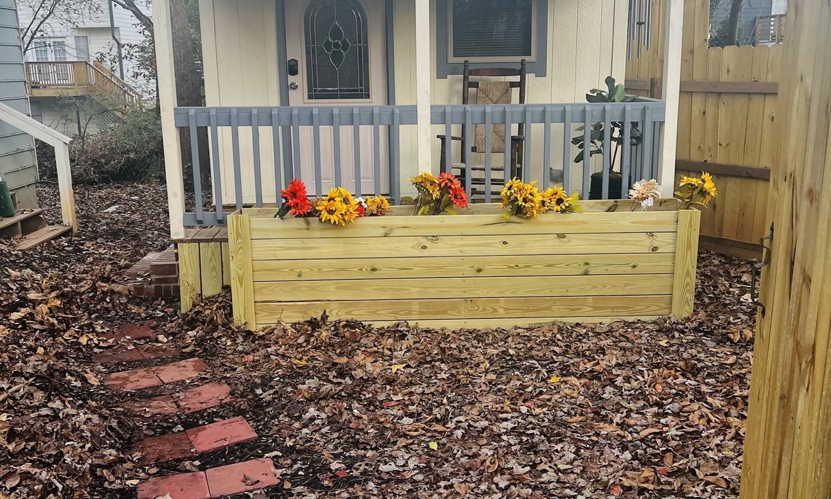 Stone Mountain Cottage | Welcome to TinyVille, the dream Tinyhome stay!