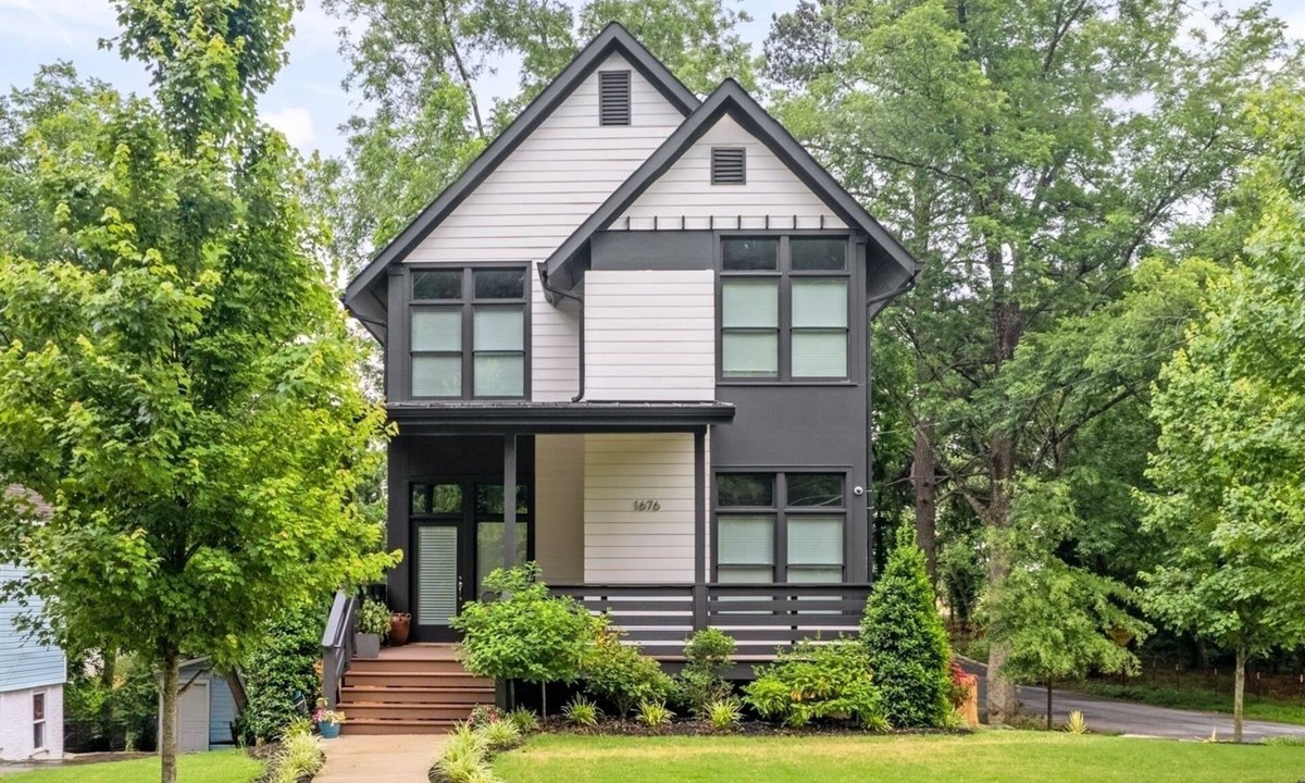 Westside House | West Midtown & Upper Westside Home
