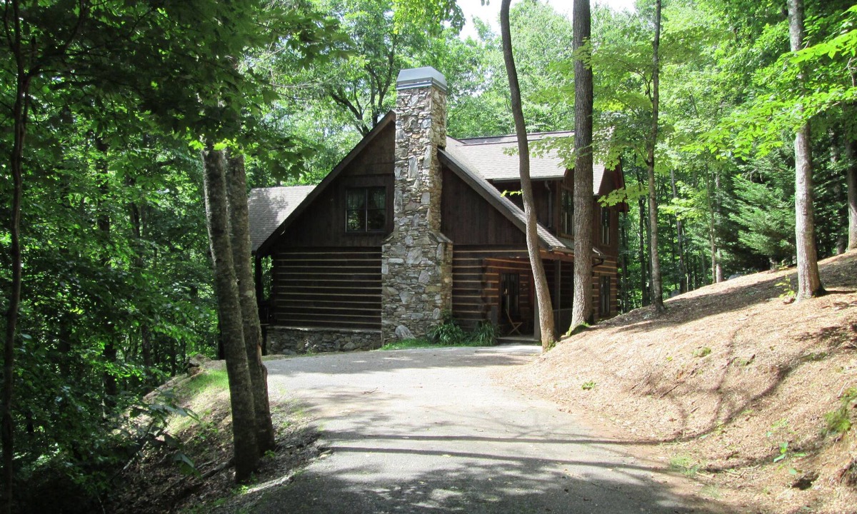 Franklin Cabin | Wildflower Cabin 1- $300-$375 BOOK NOW-Tremendous View!