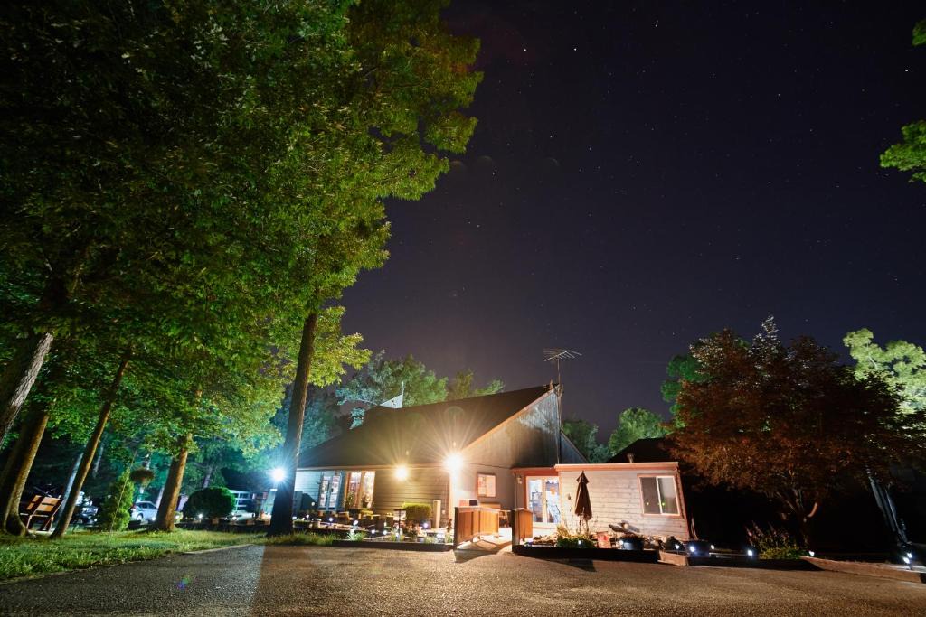Stonehouse Other | Williamsburg Camping Resort Two Bedroom Cabin 2