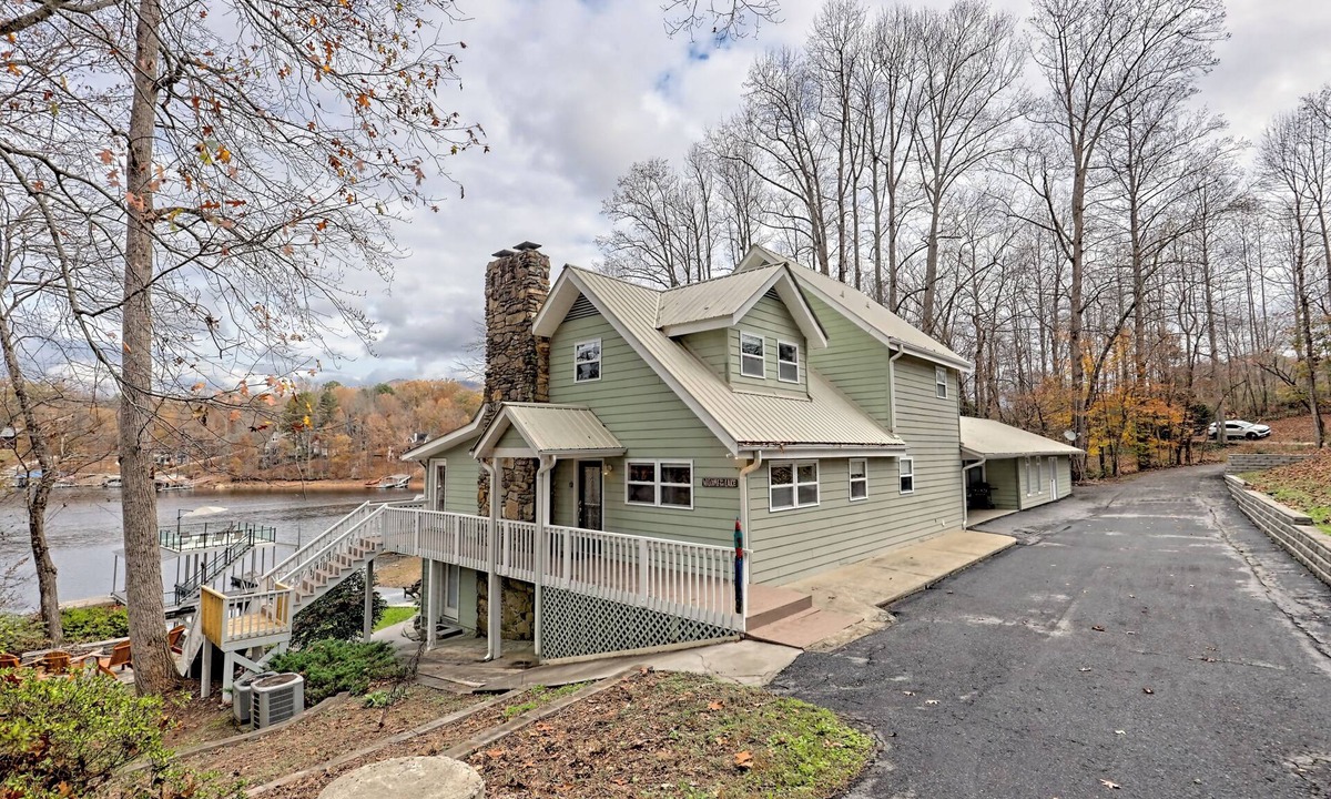 Hayesville House | Woodland Water Hideaway by Chatuge Home Concierge Lakefront, firepit, dock, pool table