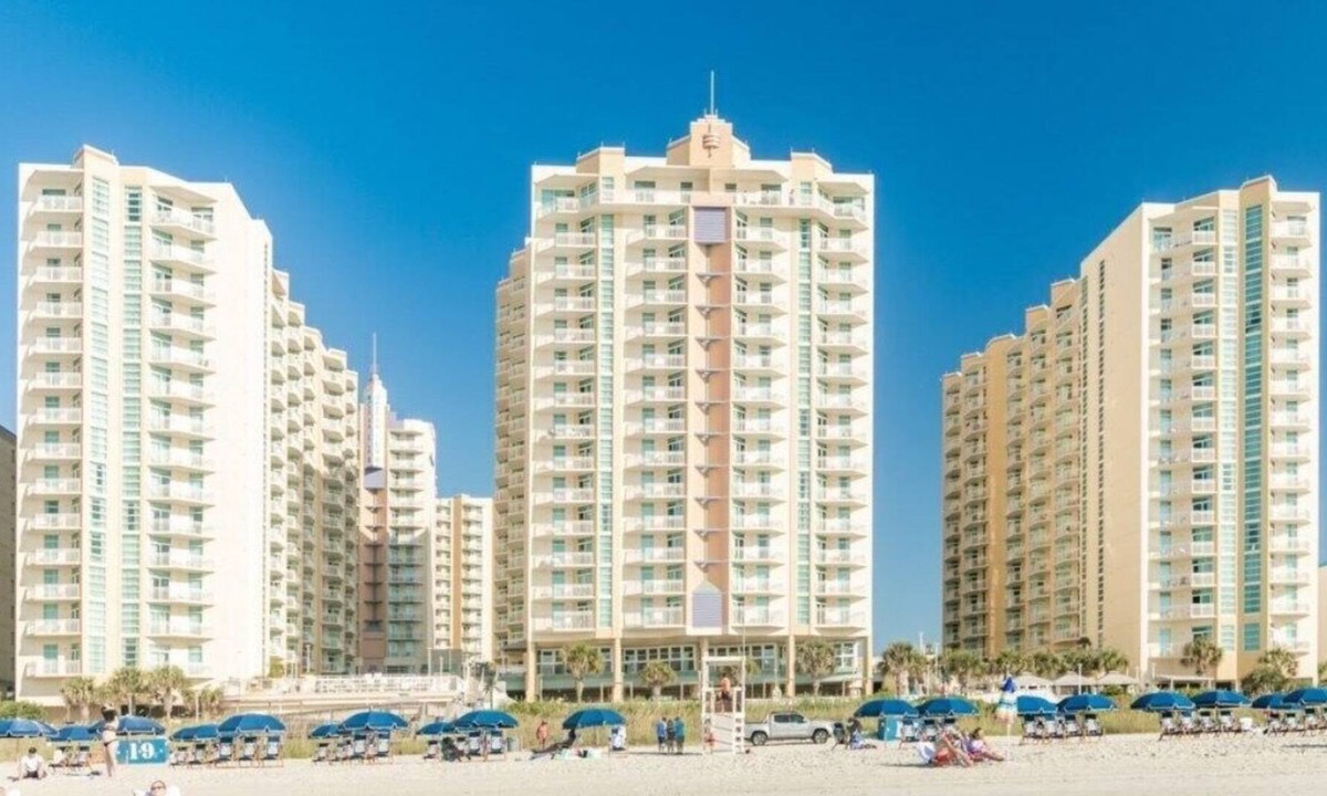 Ocean Drive Resort | Wyndham Ocean Boulevard 2 BR Deluxe Condo - July 4th week