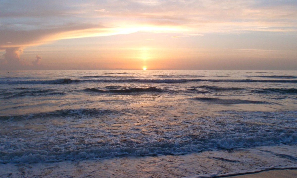 Surfcrest Village House | Your Beach Home Away from Home!