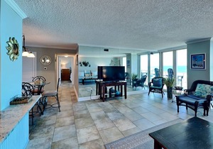 107 m² Condo ∙ 2 bedrooms ∙ 6 guests
