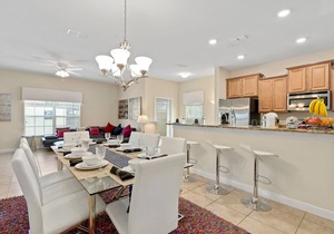 10min To Disney, Private Pool, Security Gated, Luxury stay in Kissimmee Orlando
