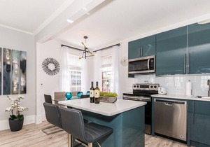 20 Hypolita - Luxury Downtown Apartment
