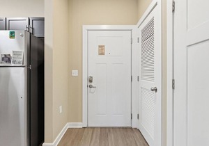 ~2bd 2bth~Sleeps 6~1 mi. to Broadway~ #201