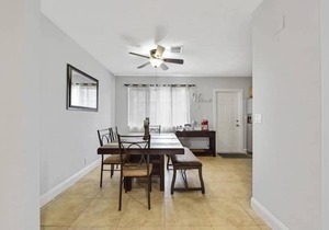 3/2 home w/king bed, work space, WiFi, laundry